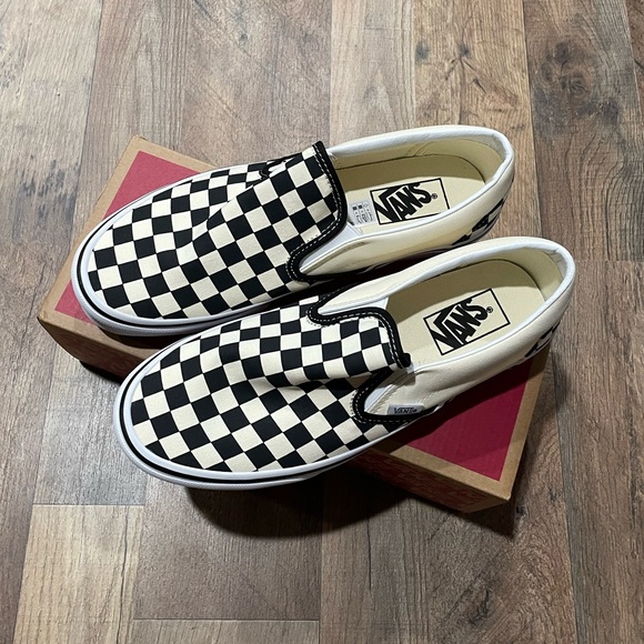 Vans Shoes - Black & White Vans